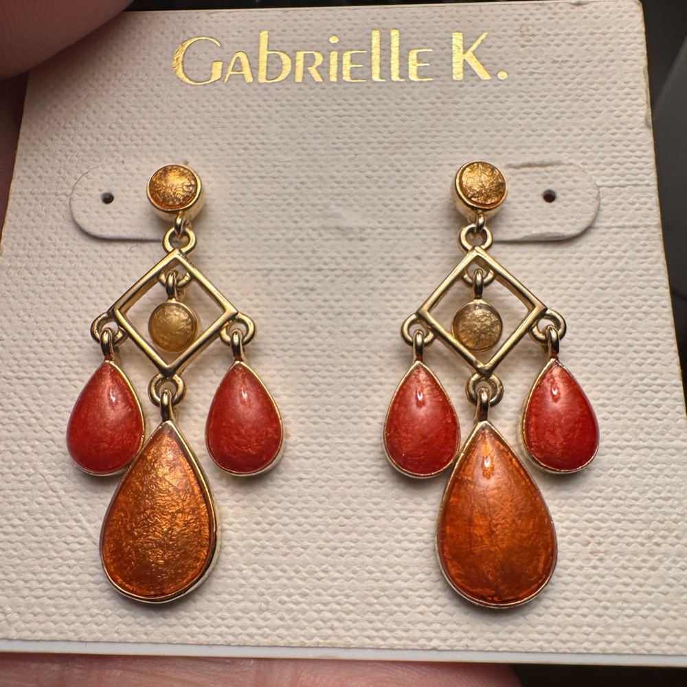 Stunned Gold and Rust/Orange Dangle Earrings